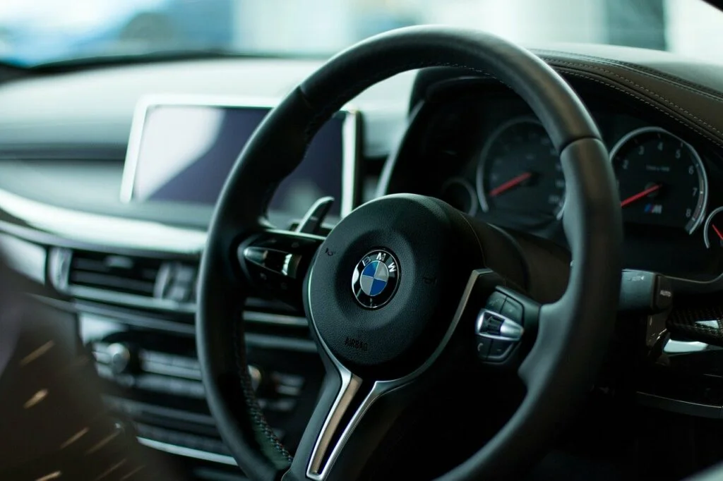 2013-black-BMW-sedan-interior