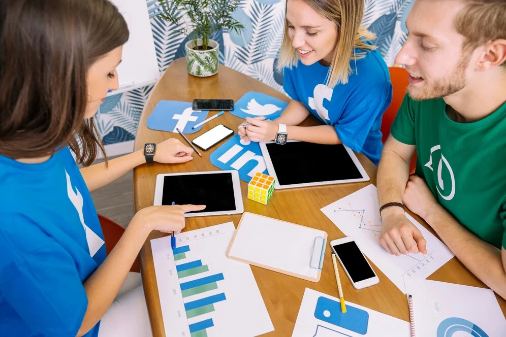 Multi-channel Google Ads services 13 Why Choose Pearl Lemon for Multi-Channel Google Ads