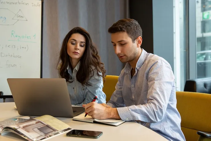 Keyword Strategy That Aligns with How Couples Search2