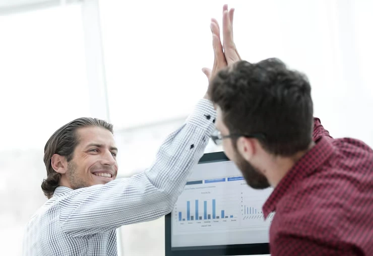 Competitive LLM Benchmarking